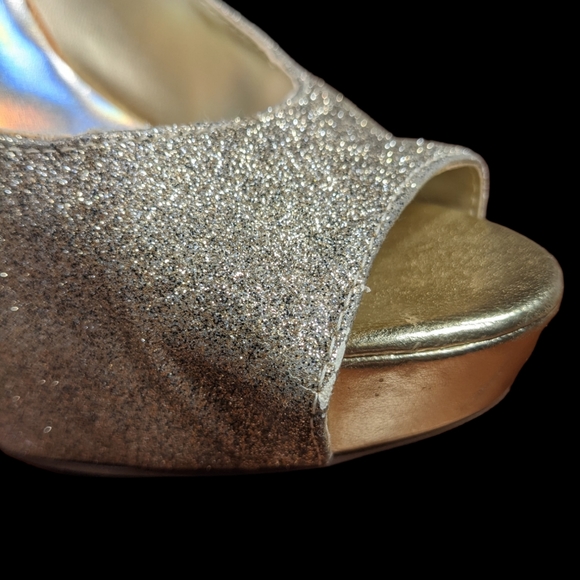Stiletto Platform Heels Sz 8.5 Gold Glitter Slip-on Peep Toe Pump Hollywood Glam - Picture 9 of 16